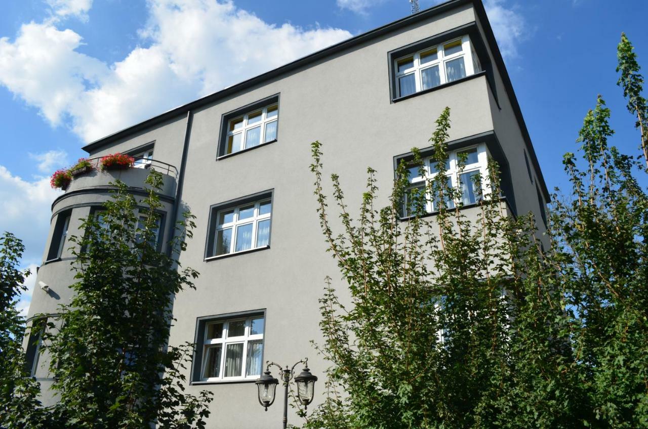 Hostel Gwarek Катовіце Екстер'єр фото